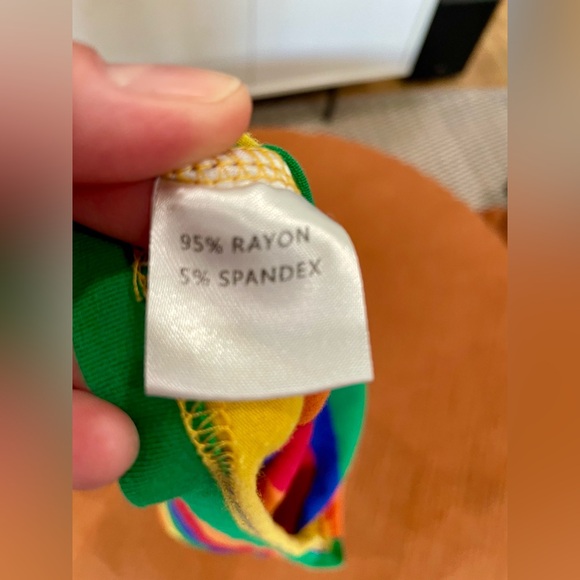 Long sleeve rainbow tee, women’s small - Picture 6 of 7